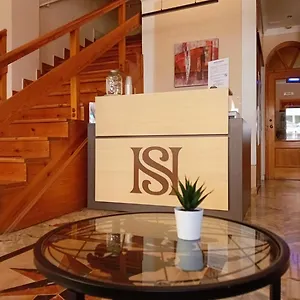 https://hotel-sanz.es-andalucia.com