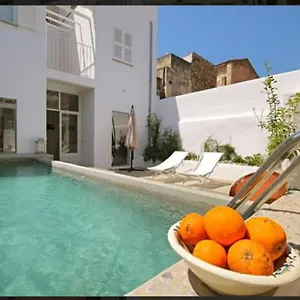 https://petit-hotel-ca-sa-padrina-darta.allmallorcahotels.com